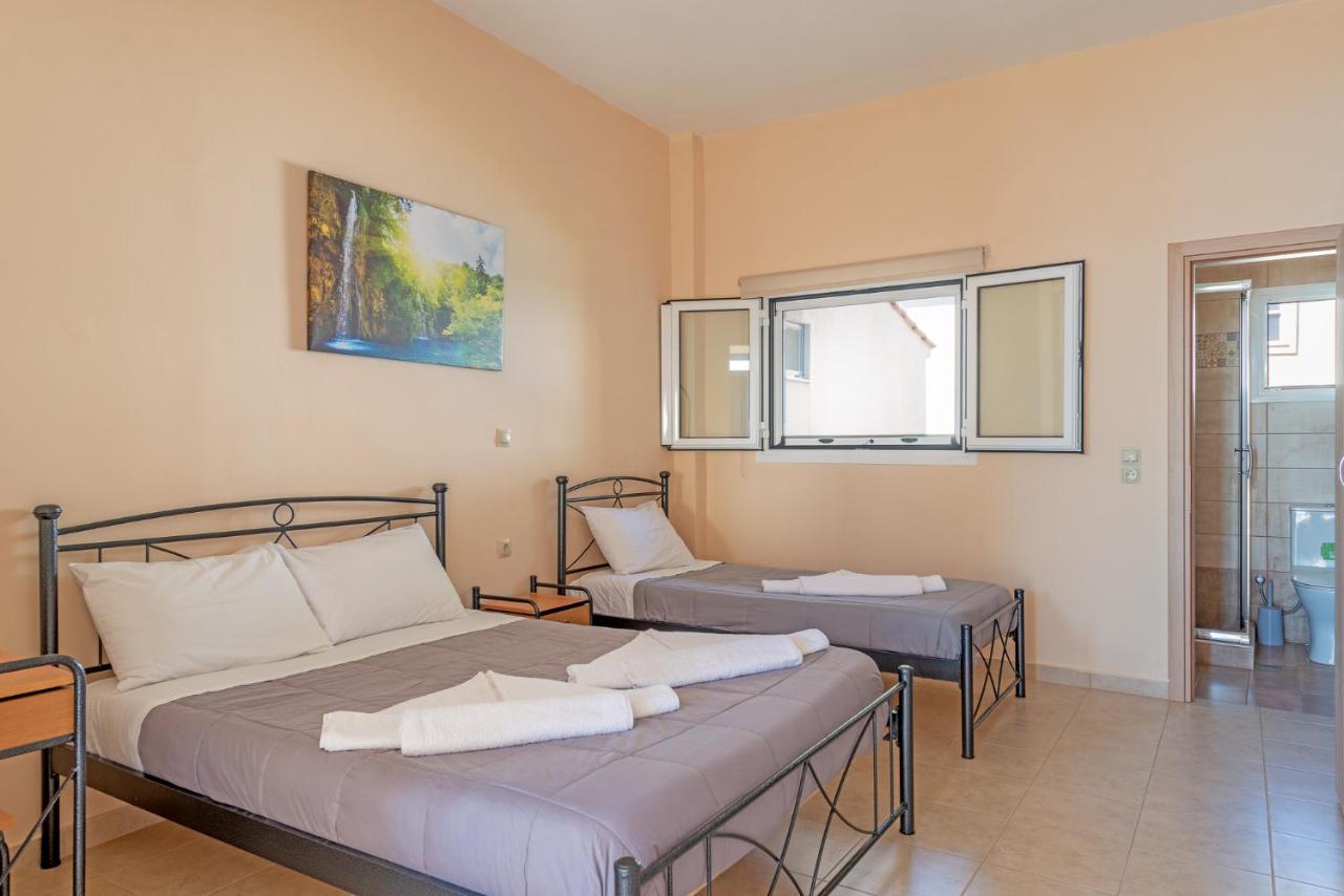 Akrogiali Studios Poros  Esterno foto